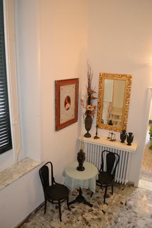 Le Signorine B&B Lecce Eksteriør billede