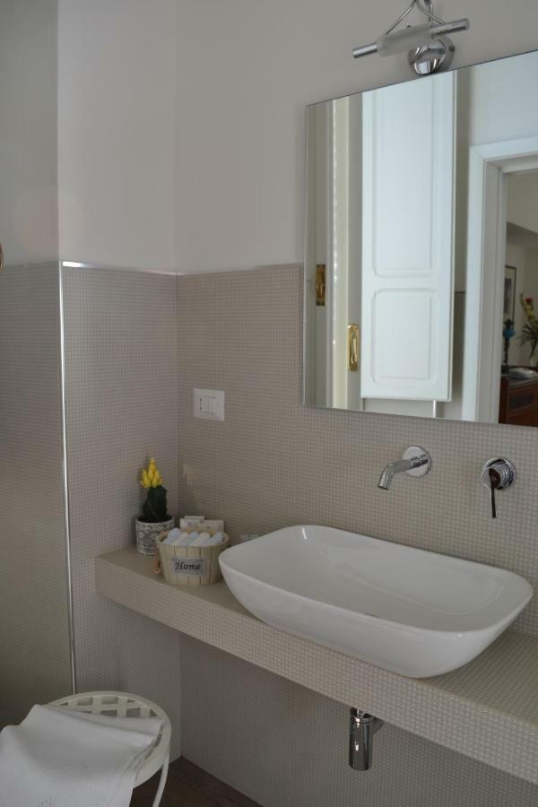 Le Signorine B&B Lecce Eksteriør billede