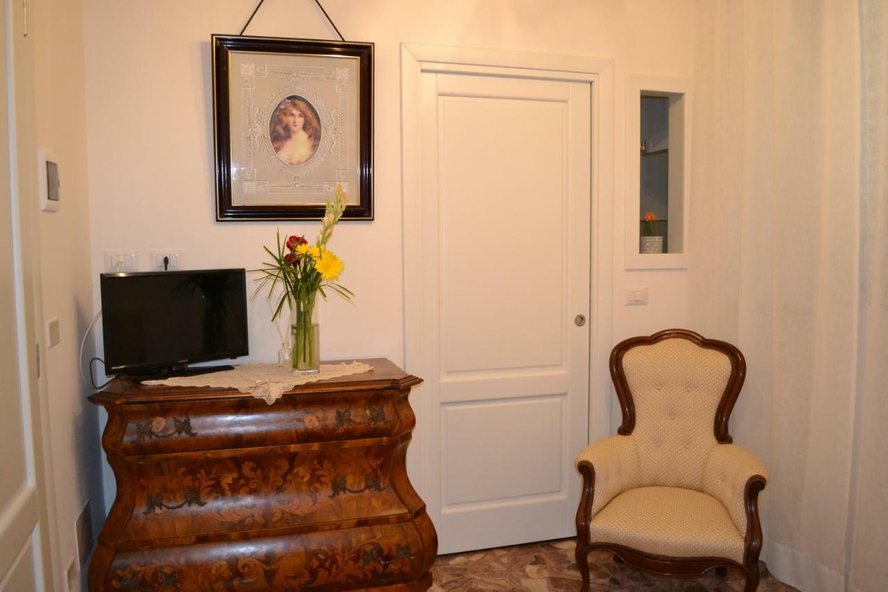 Le Signorine B&B Lecce Eksteriør billede
